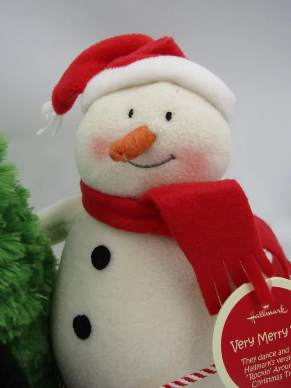 Hallmark Jingle Pals Very Merry Trio 2006 Animated Singing Snowman and Penguins